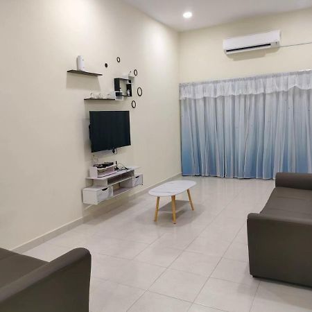 My Homestay Sitiawan - Astronaut Space House 8 Pax Dış mekan fotoğraf